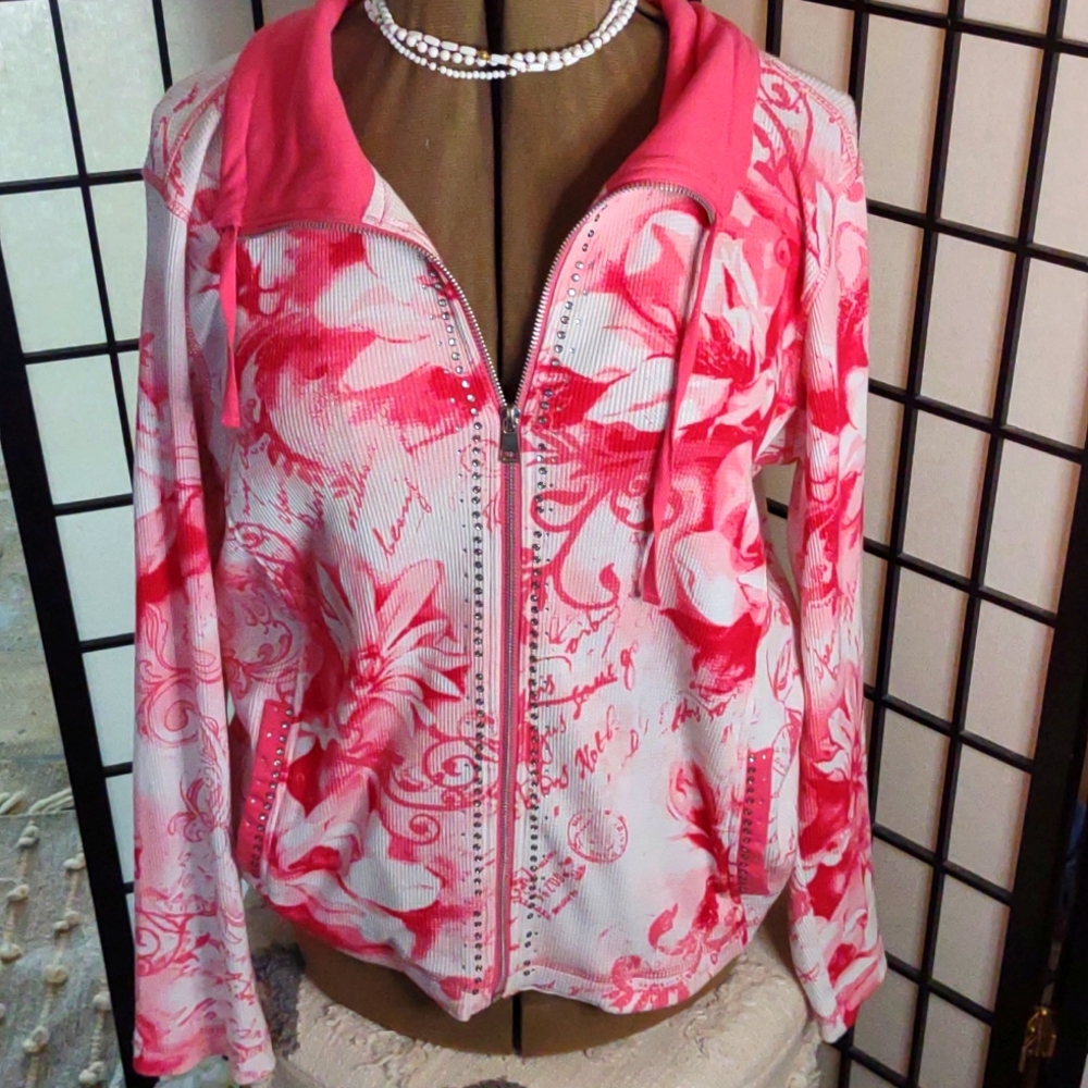 Pink & white Jacket 💕